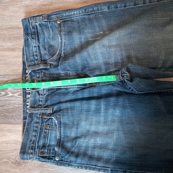 AMERICAN EAGLE RELAXED, DISTRESSED BOTTOM, BLUE JEANS ๐ - Picture 6 of 16